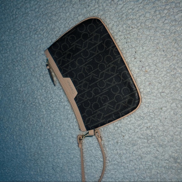 Calvin Klein Mini Clutch Bag - Picture 8 of 8